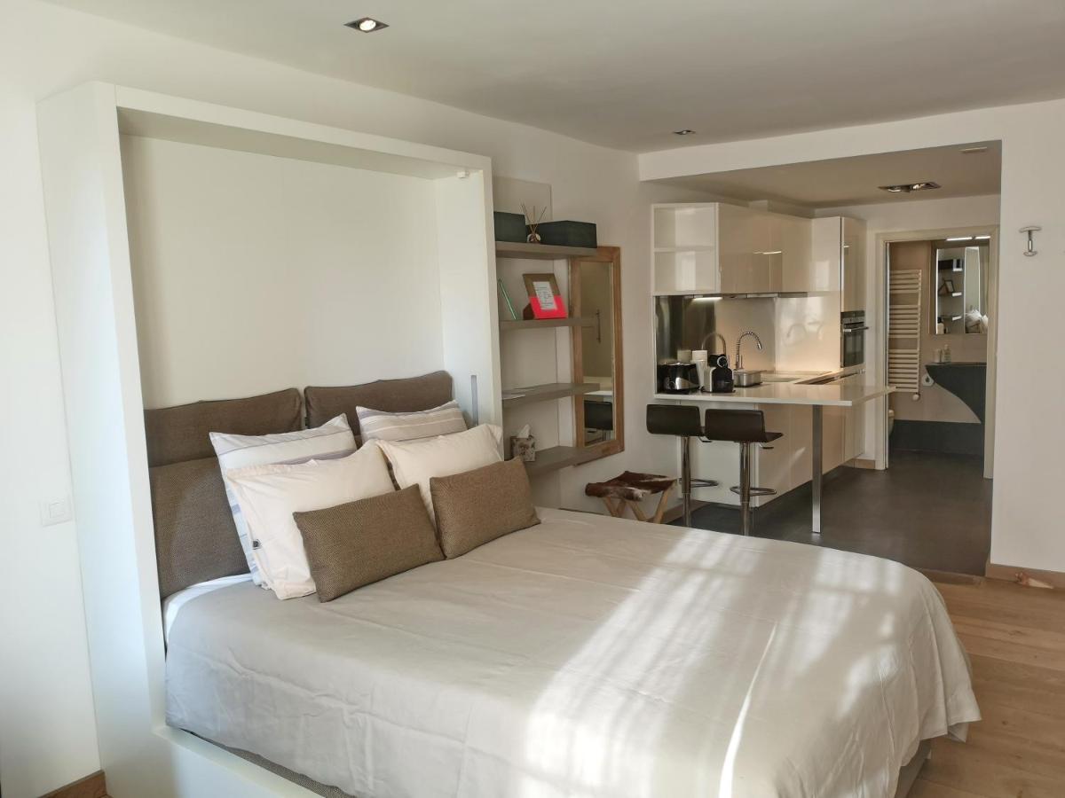 Apartmán Le Cinquante Quatre Perroy Exteriér fotografie