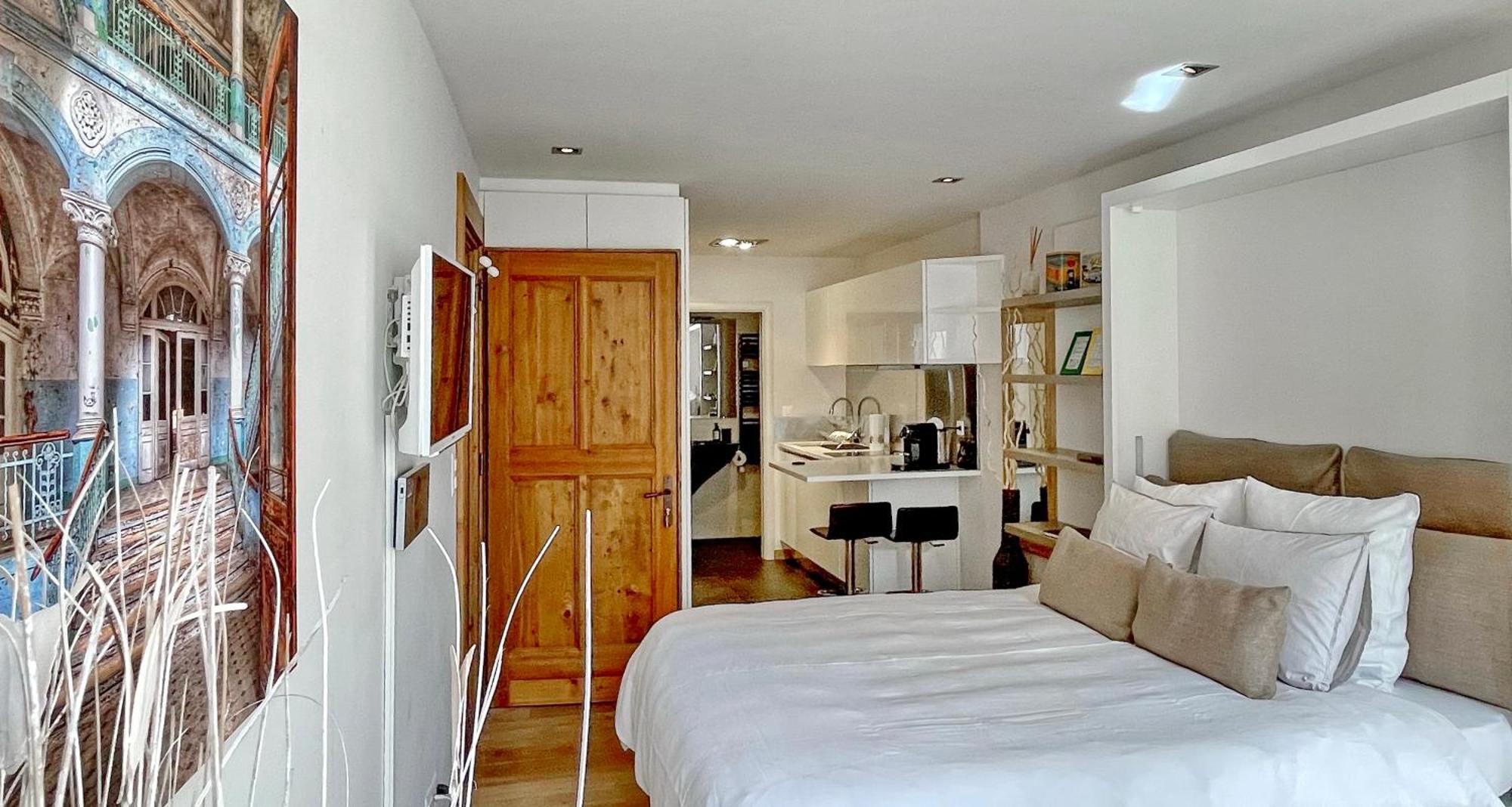 Apartmán Le Cinquante Quatre Perroy Exteriér fotografie